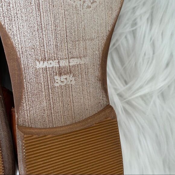 NWOB Free People Royale side cut out flat 5.5 - Picture 4 of 7